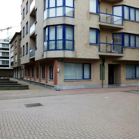 App 2 Slaapkamers Кноке-Хайст Екстериор снимка