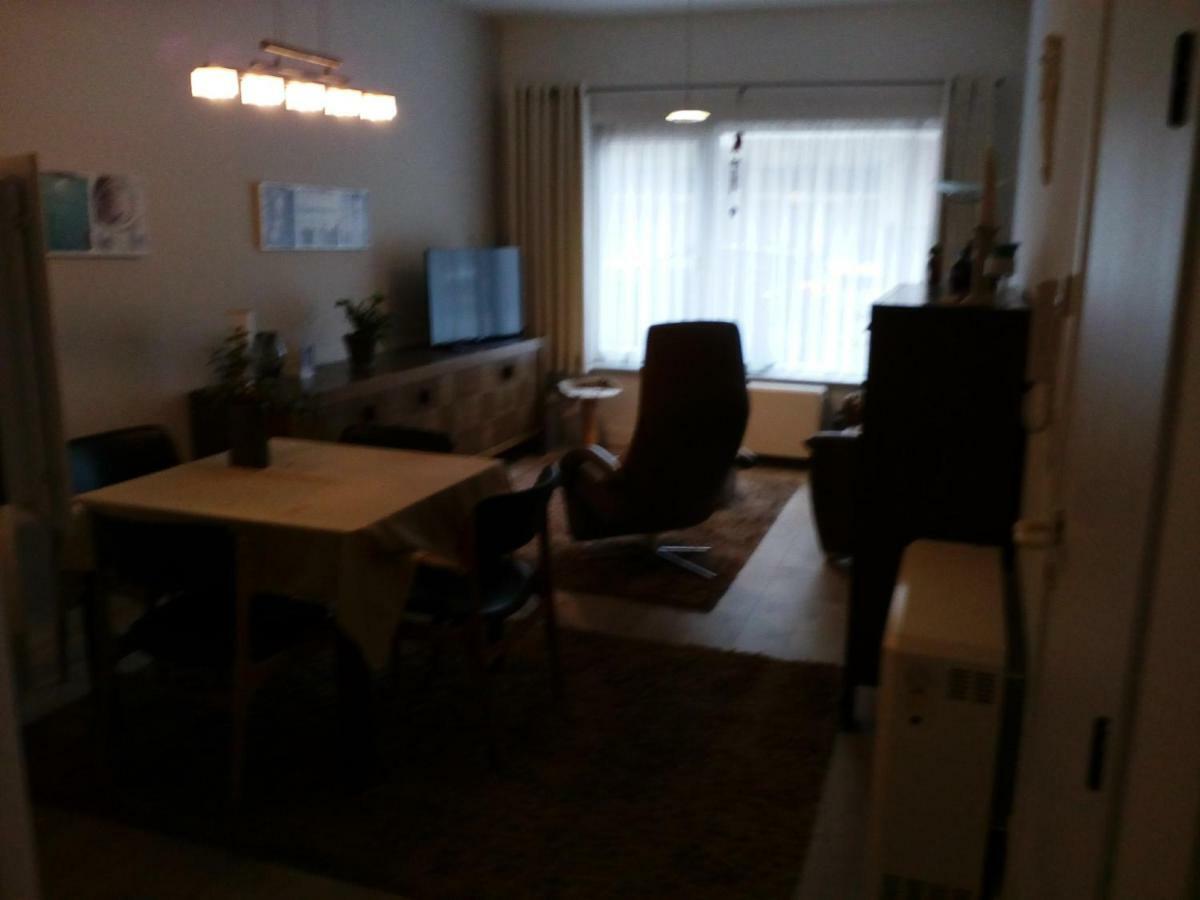 App 2 Slaapkamers Кноке-Хайст Екстериор снимка